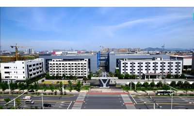 长缆绝缘材料有限公司 高压材料车间洁净装修，及办公楼装修6300m²